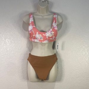 🆕 DIPPIN DAISYS 2 pc